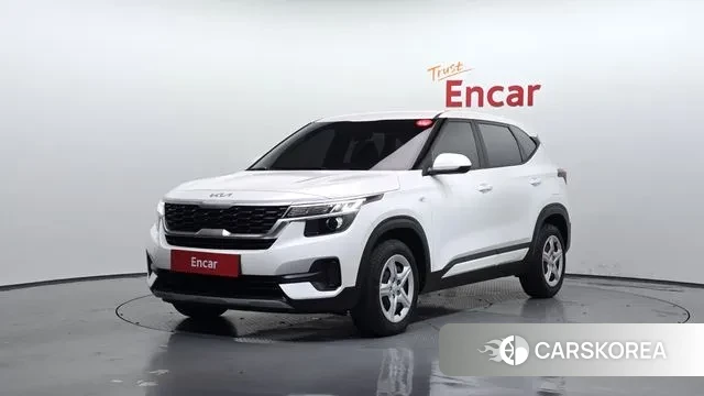 Kia Seltos 2022 Белый из Кореи