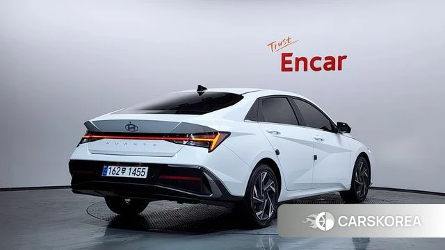 Hyundai The New Avante (CN7) 2024 Белый из Кореи