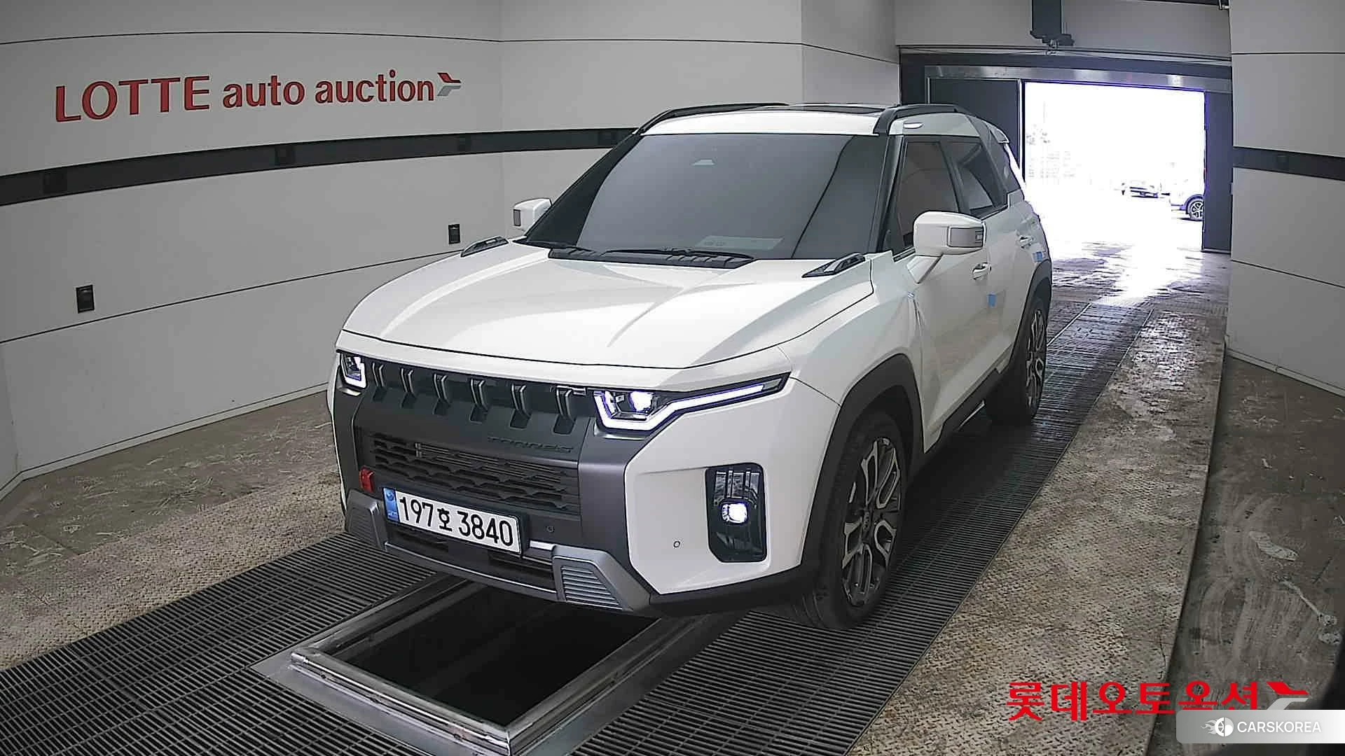 SsangYong Torres 2023 Белый из Кореи