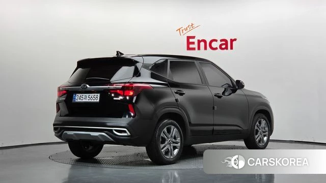 Kia Seltos 2021 Черный из Кореи