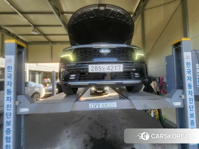 Kia Sorento 4th Generation 2020 Серебристо-серый из Кореи