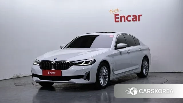 BMW 5 Series (G30) 2020 Белый из Кореи