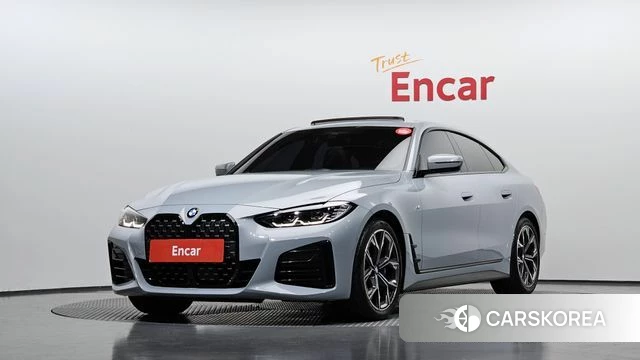 BMW 4 Series (G22) 2024 Серебристо-серый из Кореи