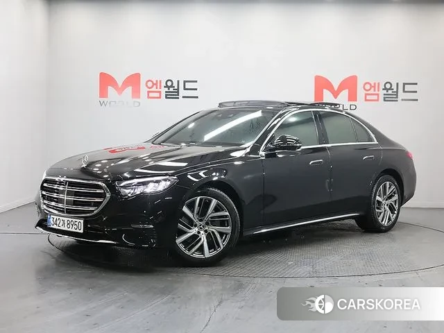 Mercedes-Benz E-Class W214 2024 Черный из Кореи