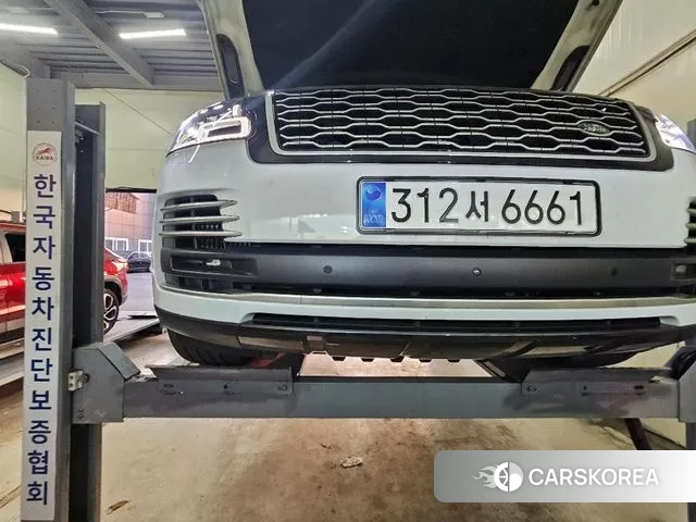 Land Rover Range Rover 4th Generation 2019 Белый из Кореи