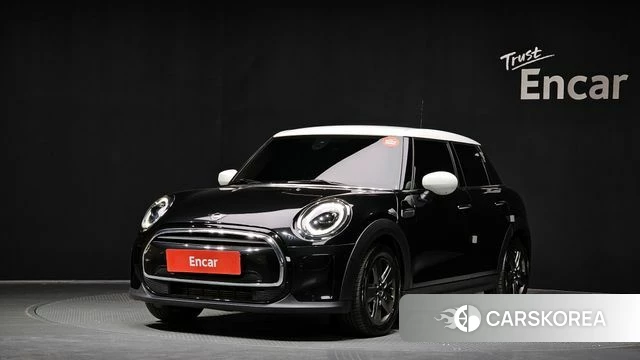 Mini Cooper 2022 Черный из Кореи