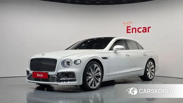 Bentley Flying Spur 3rd Generation 2022 Белый из Кореи
