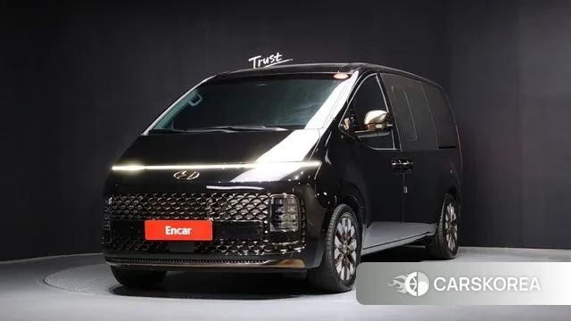 Hyundai Staria 2023 Черный из Кореи