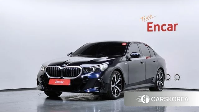BMW 5 Series (G60) 2025 Черный из Кореи