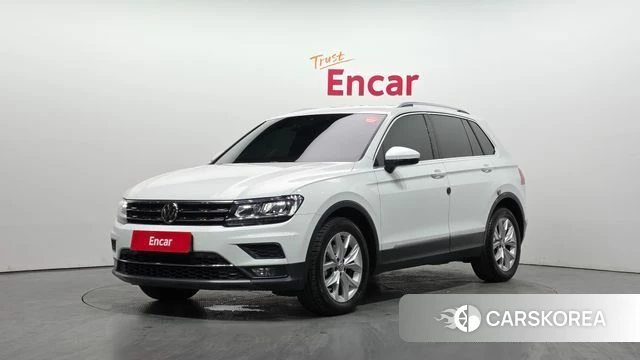 Volkswagen Tiguan second Generation 2019 Белый из Кореи