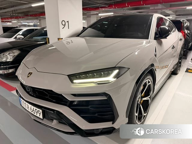 Lamborghini Urus 2020 Желтый из Кореи