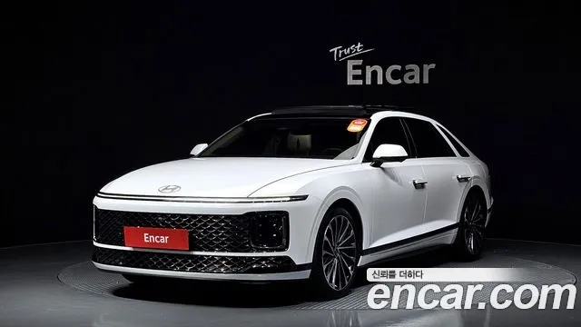 Hyundai Grandeur (GN7) 2023 Белый из Кореи