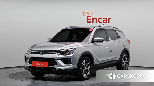 Ssangyong Beautiful Korando 2019 Серебристо-серый из Кореи