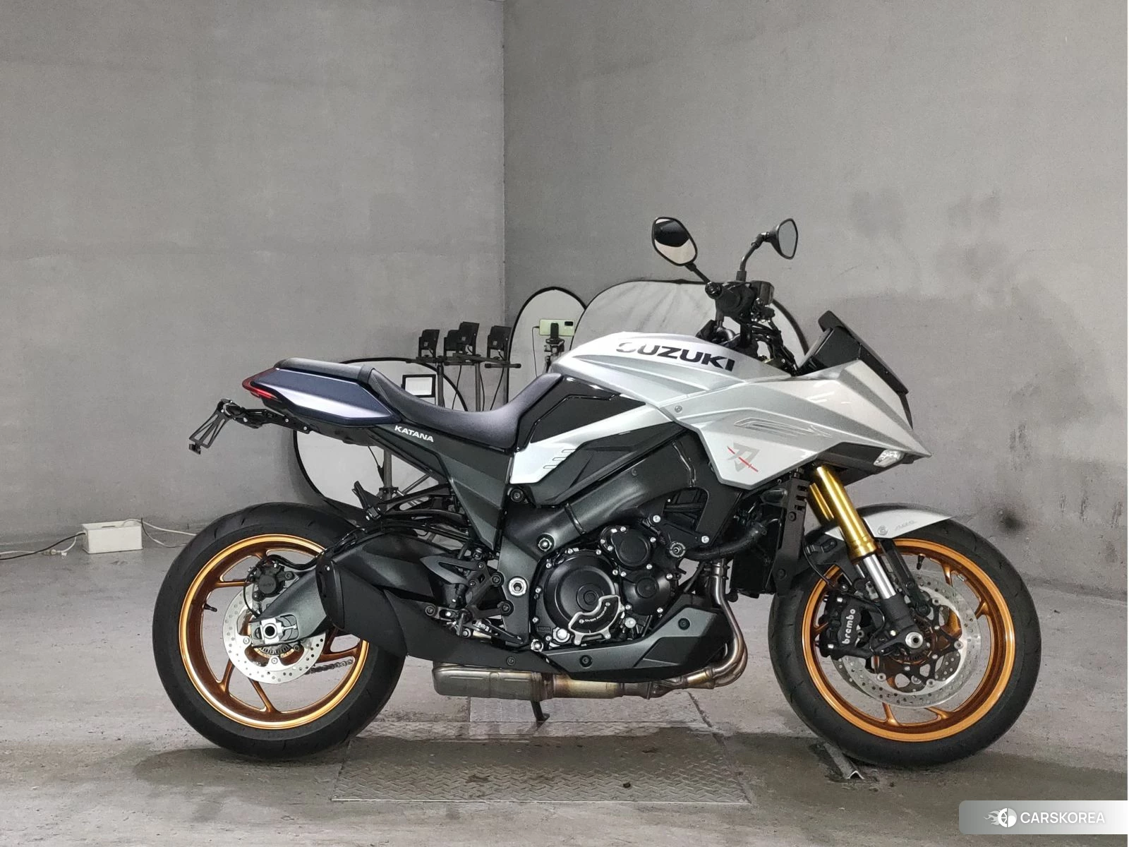 Проданный Suzuki GSX-S1000S Katana 2024 из Японии, фото 3