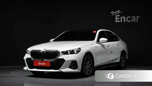 BMW 5 Series (G60) 2024 Белый из Кореи