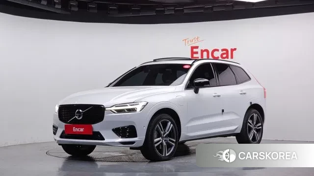 Volvo XC60 second Generation 2020 Белый из Кореи