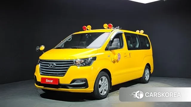 Hyundai The New Grand Starex 2019 Желтый из Кореи