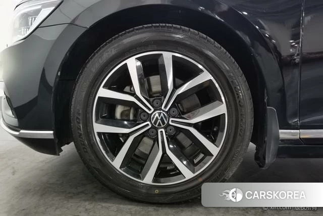 Volkswagen Magotan 2021 Черный из Китая