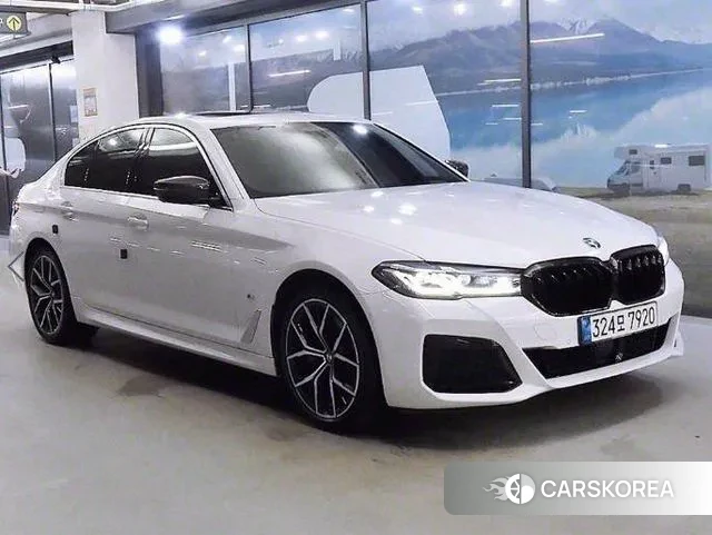 BMW 5 Series (G30) 2021 Белый из Кореи