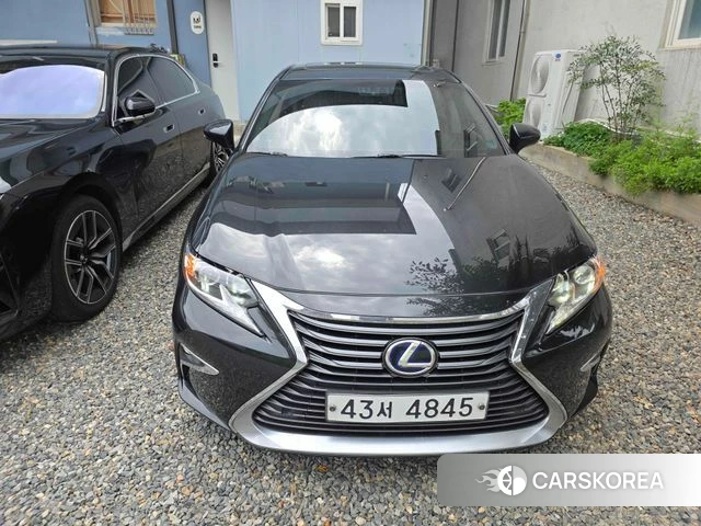 Lexus New ES300h 2018 Черный из Кореи