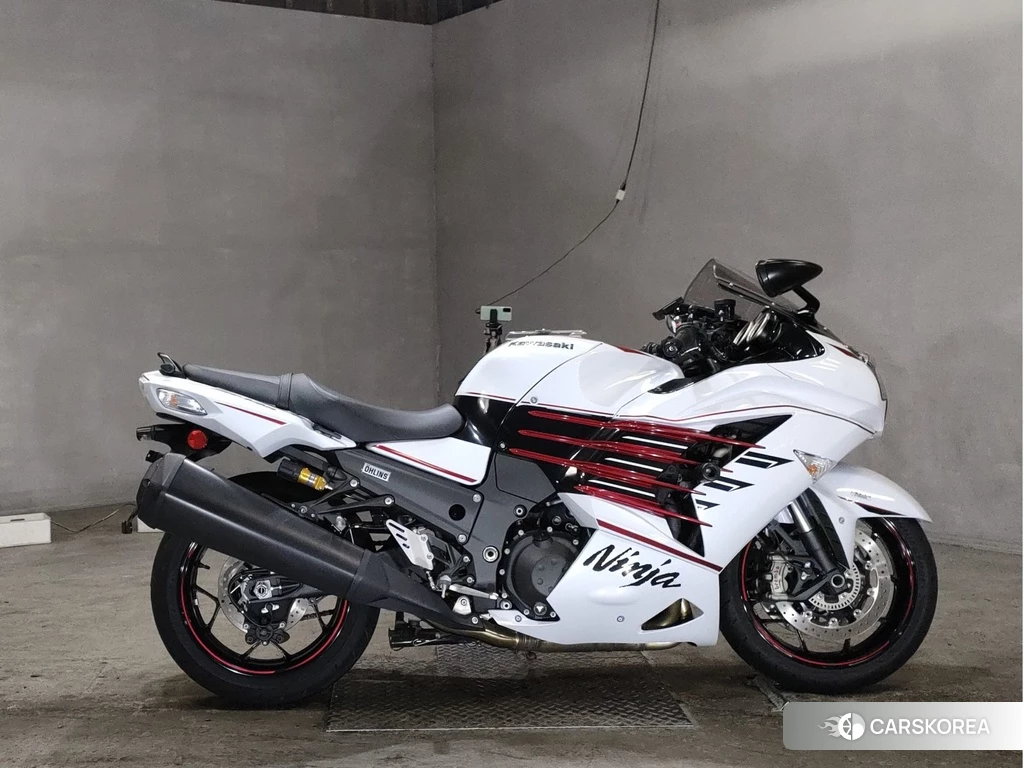Проданный Kawasaki ZX-14R NINJA 2019 из Японии