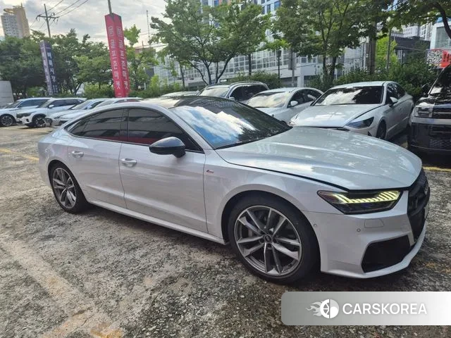 Audi A7 (4K) 2022 Белый из Кореи