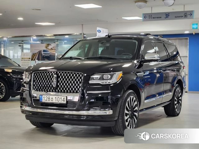 Lincoln Navigator 4th generation 2023 Черный из Кореи