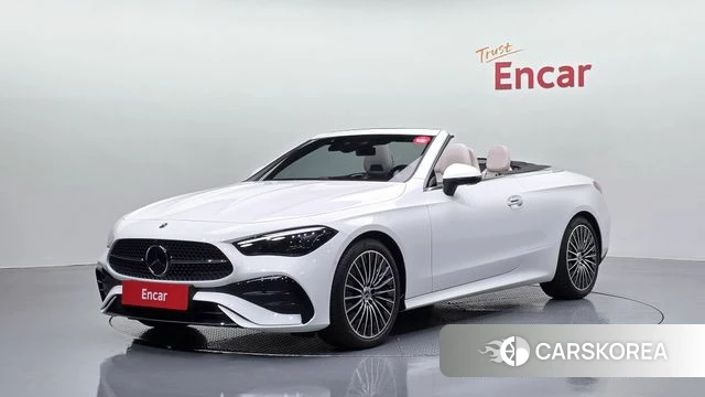 Mercedes-Benz CLE-Class C236 2025 Белый из Кореи