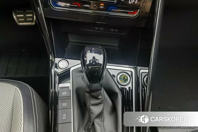 Volkswagen Tanyue 2023 Черный из Китая