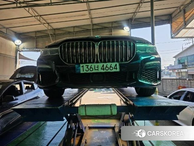 BMW 7 Series (G11) 2022 Черный из Кореи