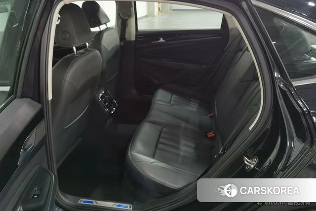 Volkswagen Passat PHEV 2024 Черный из Китая