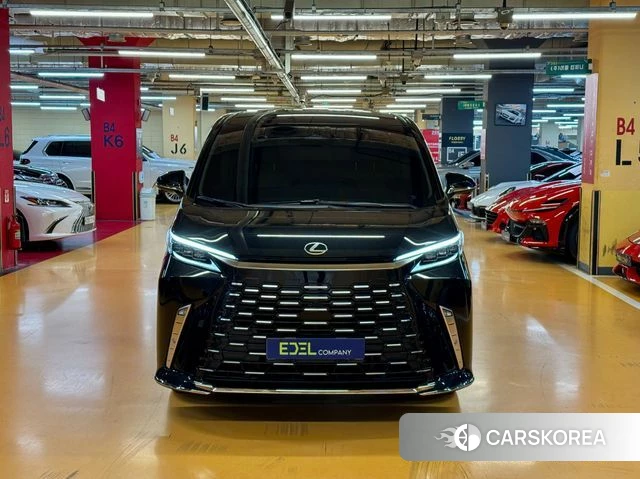 Lexus LM Second Generation 2024 Черный из Кореи