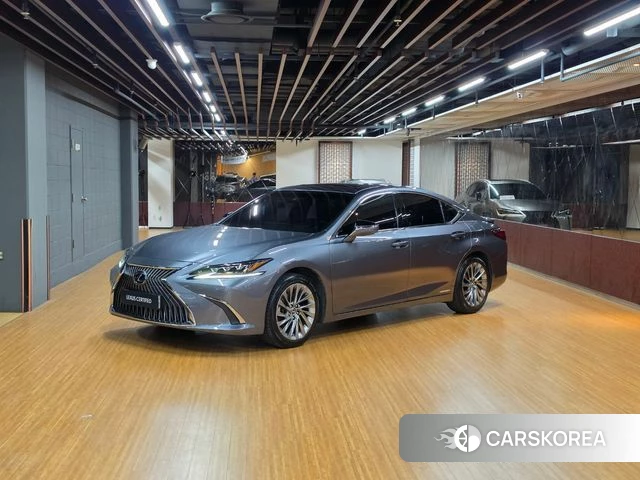 Lexus ES300h 7th generation 2019 Серый из Кореи
