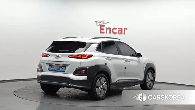 Hyundai Kona Electric 2019 Белый из Кореи