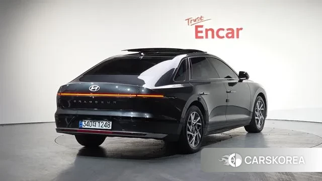 Hyundai Grandeur (GN7) 2023 Серый из Кореи