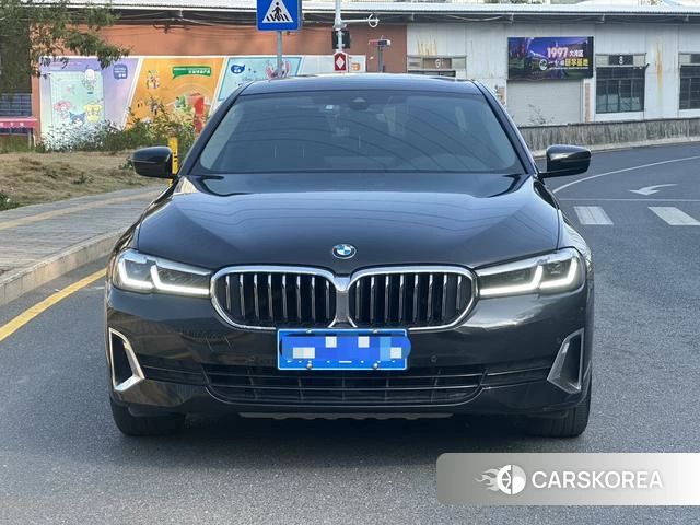 BMW 5 series 2021 Черный из Китая