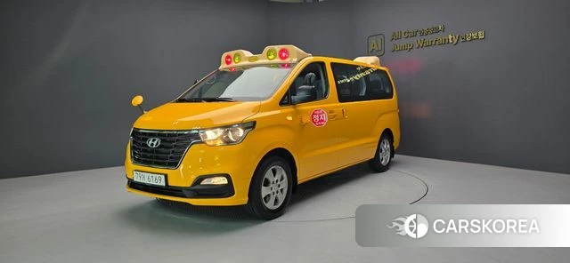 Hyundai The New Grand Starex 2019 Желтый из Кореи