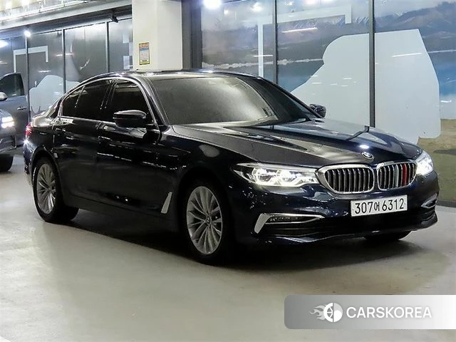 BMW 5 Series (G30) 2020 Синий из Кореи