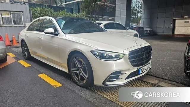 Mercedes-Benz S-Class W223 2022 Жемчужный цвет из Кореи