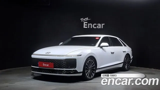 Hyundai Grandeur Hybrid (GN7) 2023 Белый из Кореи