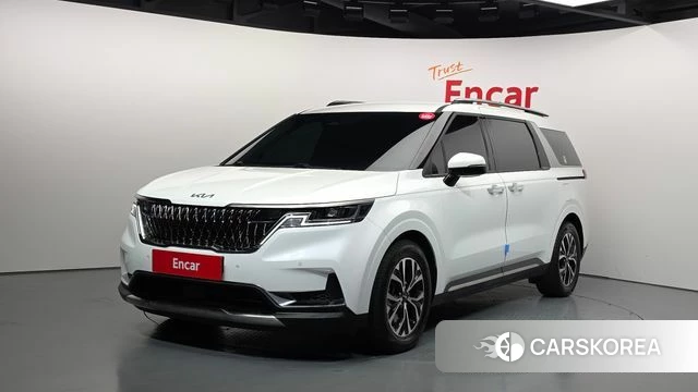Kia Carnival 4th generation 2023 Белый из Кореи