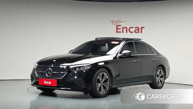 Mercedes-Benz E-Class W214 2024 Черный из Кореи