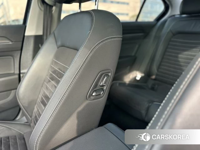 Volkswagen Magotan 2021 Черный из Китая