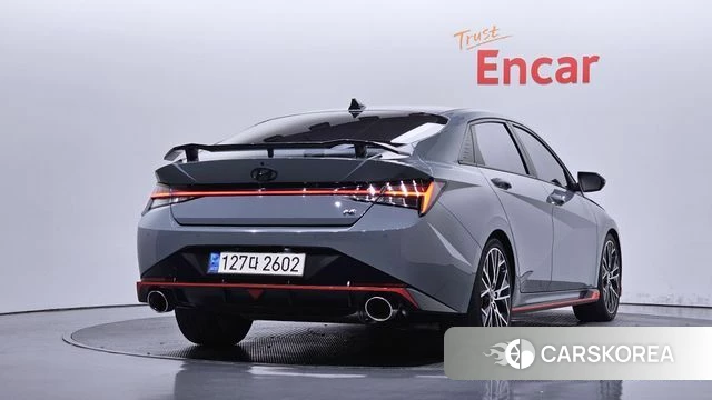 Hyundai Avante (CN7) 2022 Серебристо-серый из Кореи