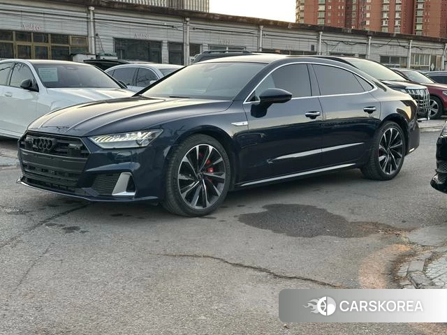 Audi A7L 2022 Синий из Китая