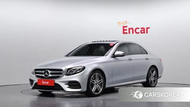 Mercedes-Benz E-Class W213 2019 Серебряный из Кореи