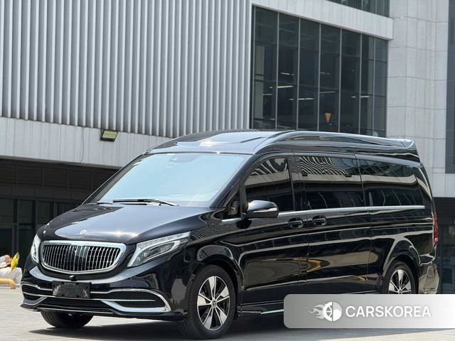 Mercedes-Benz V-class 2023 Черный из Китая