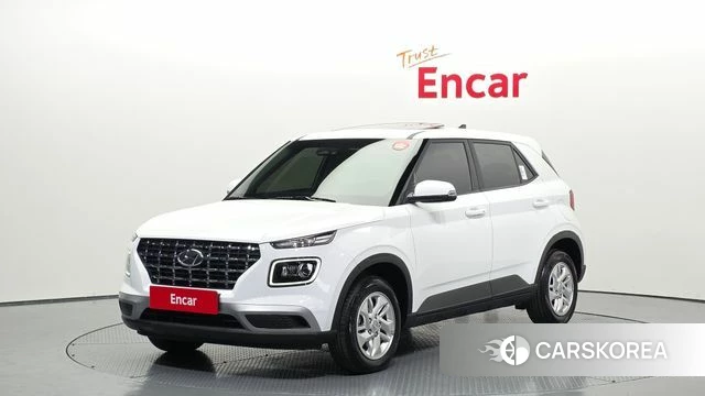 Hyundai Venue 2023 Белый из Кореи