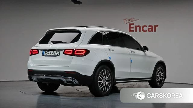 Mercedes-Benz GLC-Class X253 2021 Белый из Кореи