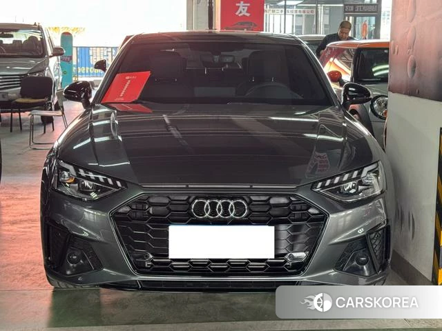 Audi A4L 2023 Темно-серый из Китая